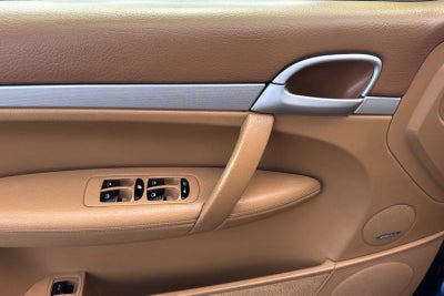 2008 Porsche Cayenne Base