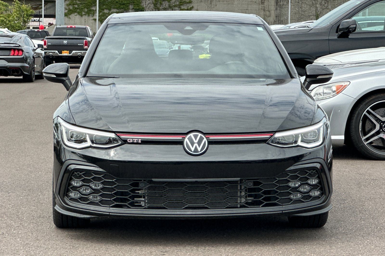 2024 Volkswagen Golf GTI 2.0T SE