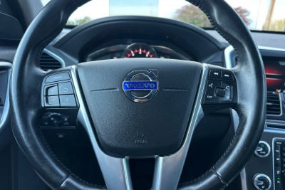 2016 Volvo XC60 T5 Drive-E Premier