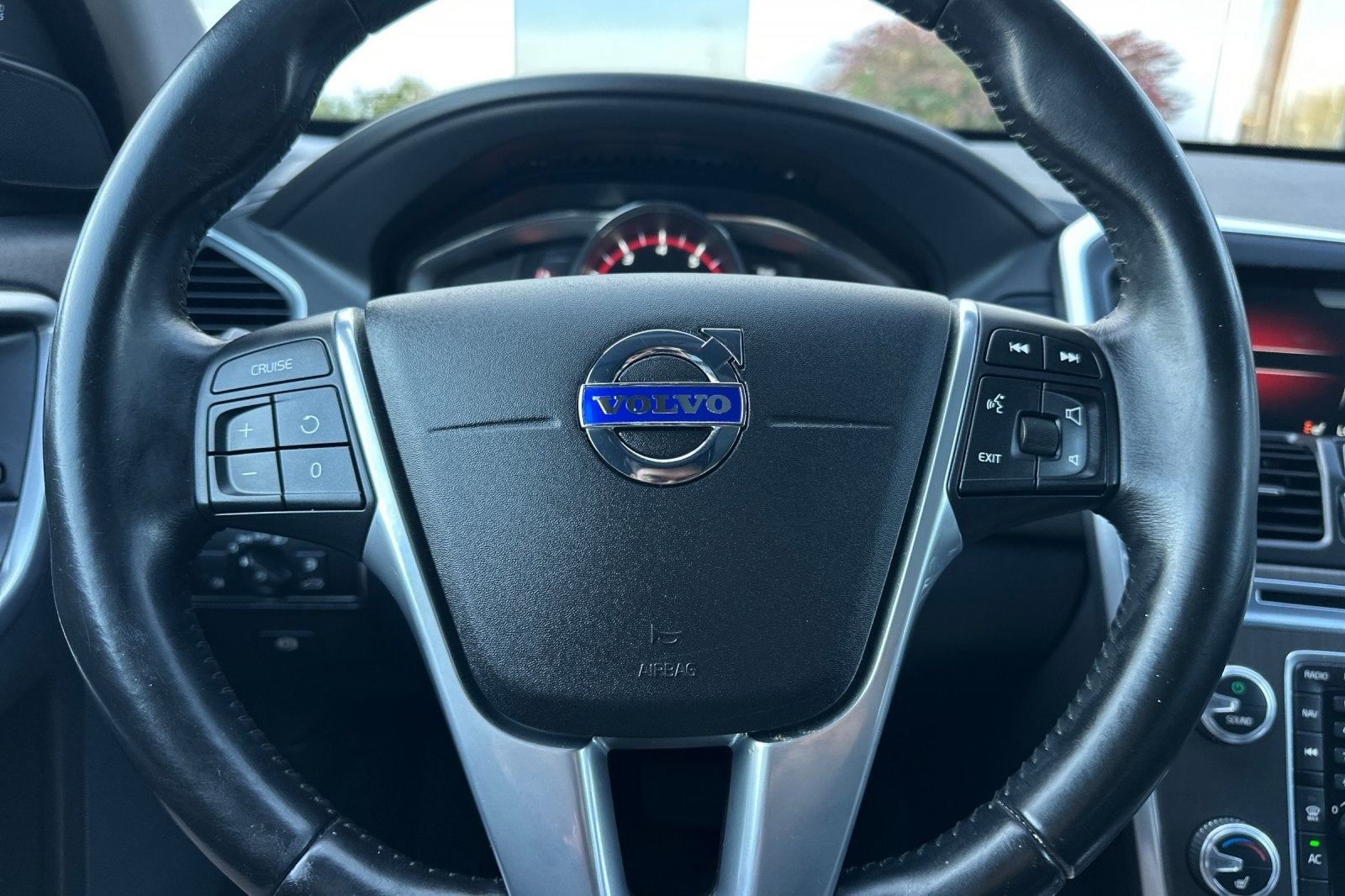 2016 Volvo XC60 T5 Drive-E Premier