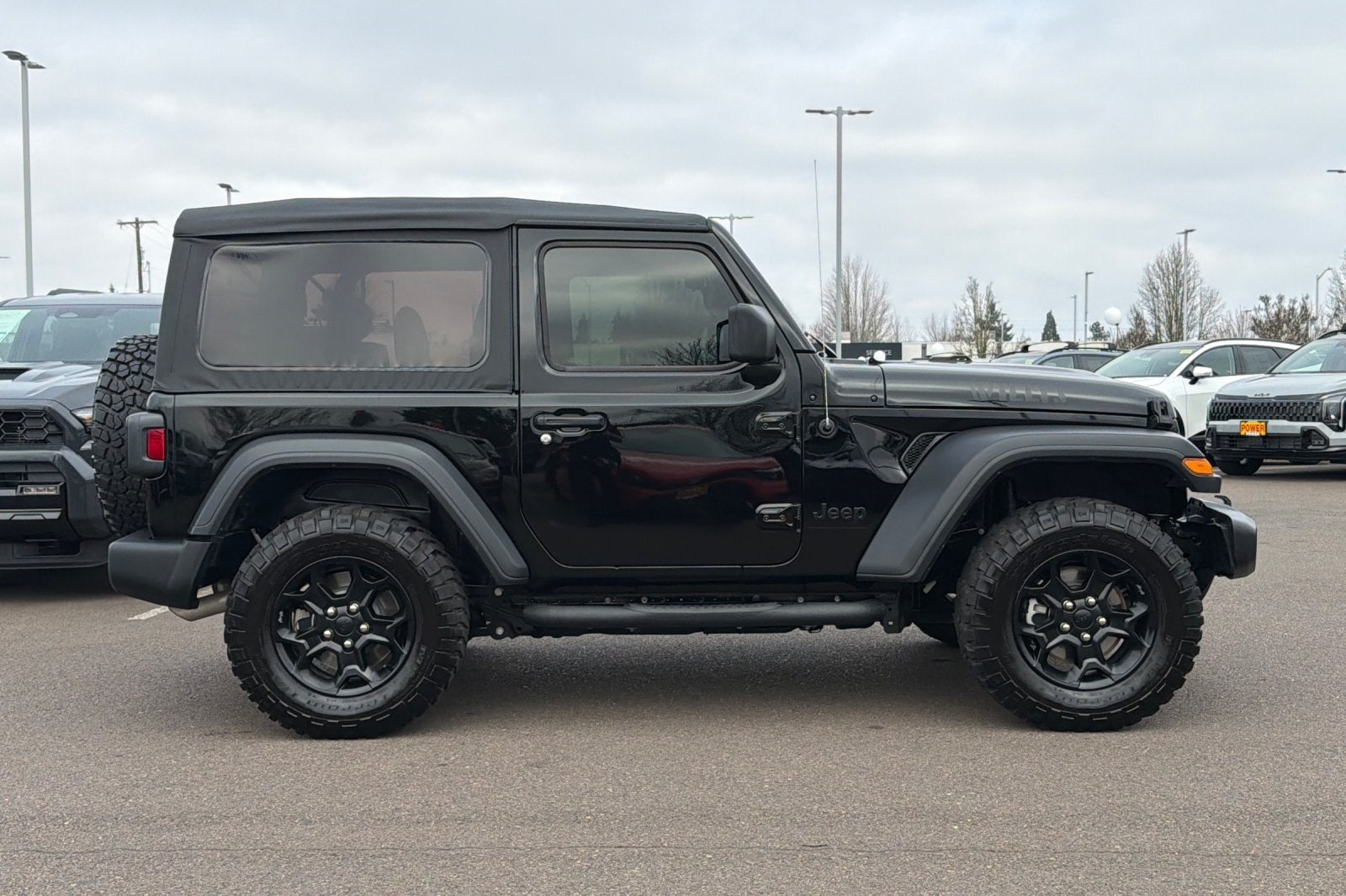 2023 Jeep Wrangler Willys