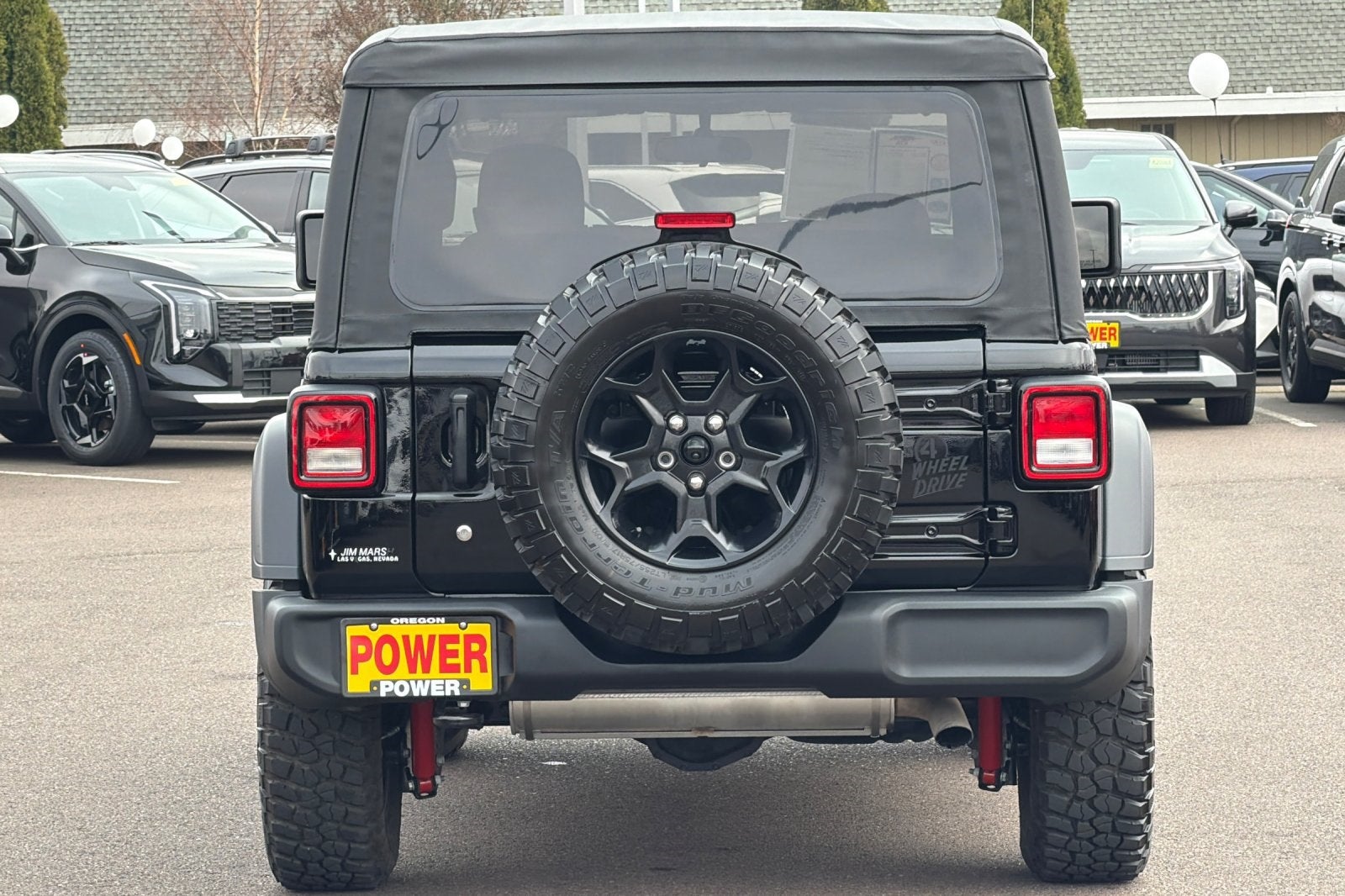 2023 Jeep Wrangler Willys