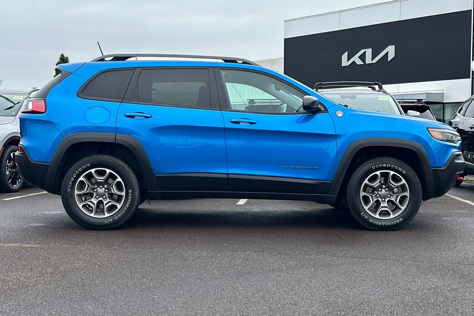 2020 Jeep Cherokee Trailhawk
