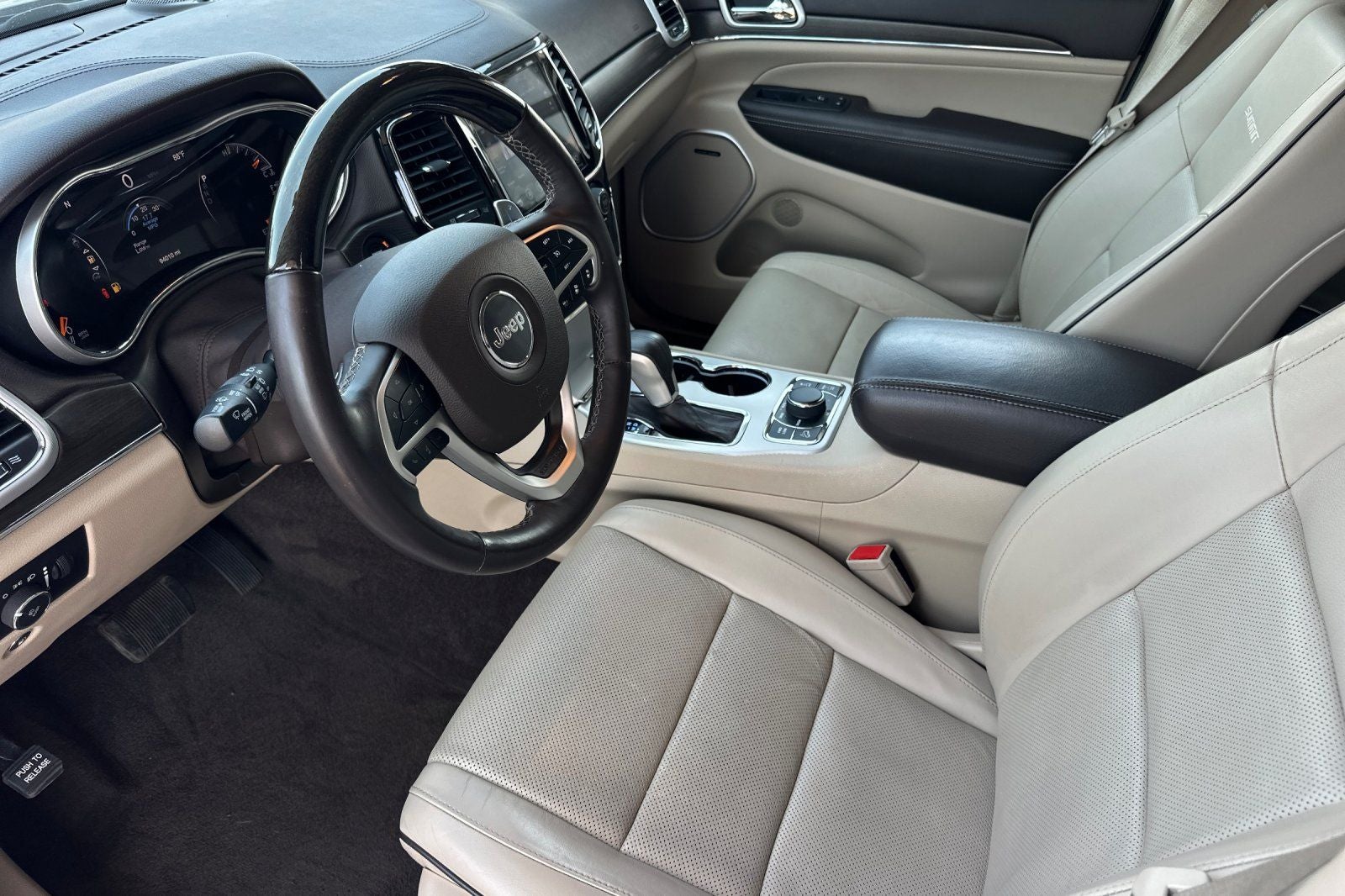 2020 Jeep Grand Cherokee Summit