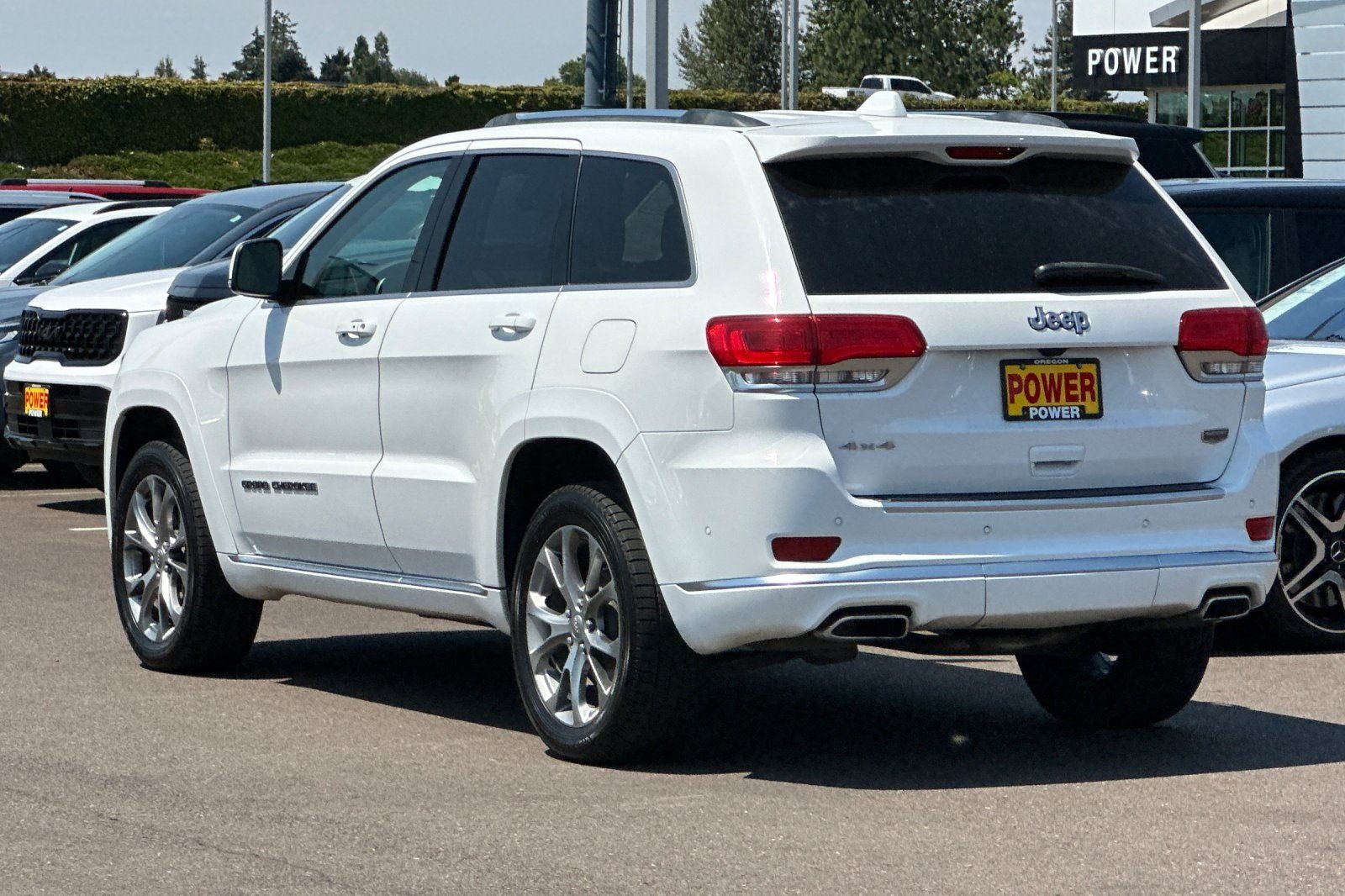 2020 Jeep Grand Cherokee Summit