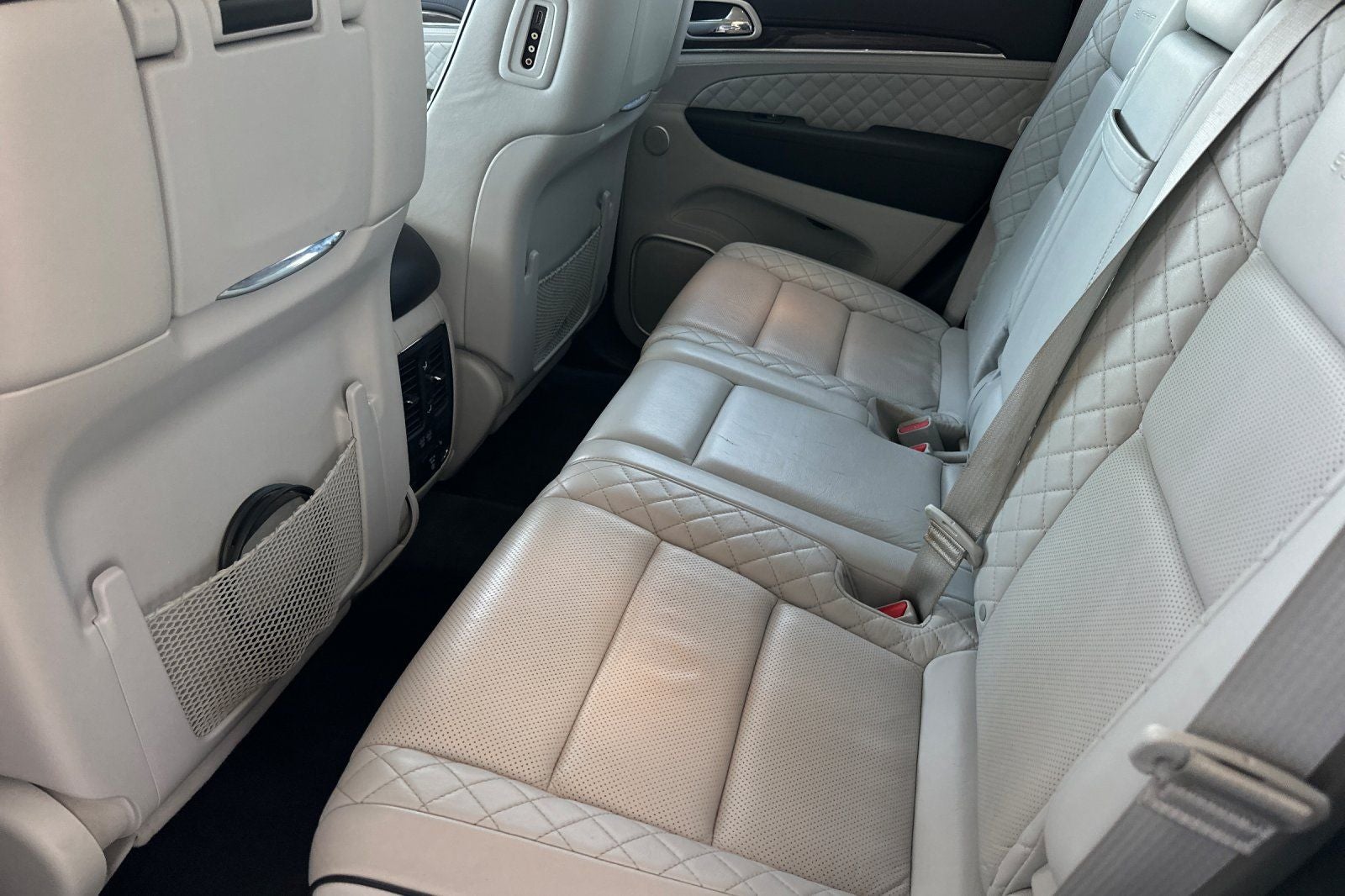 2021 Jeep Grand Cherokee Summit