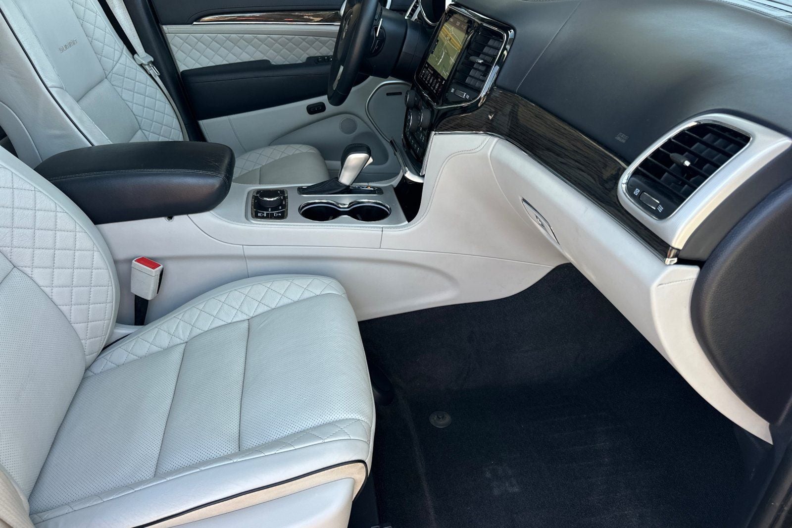 2021 Jeep Grand Cherokee Summit