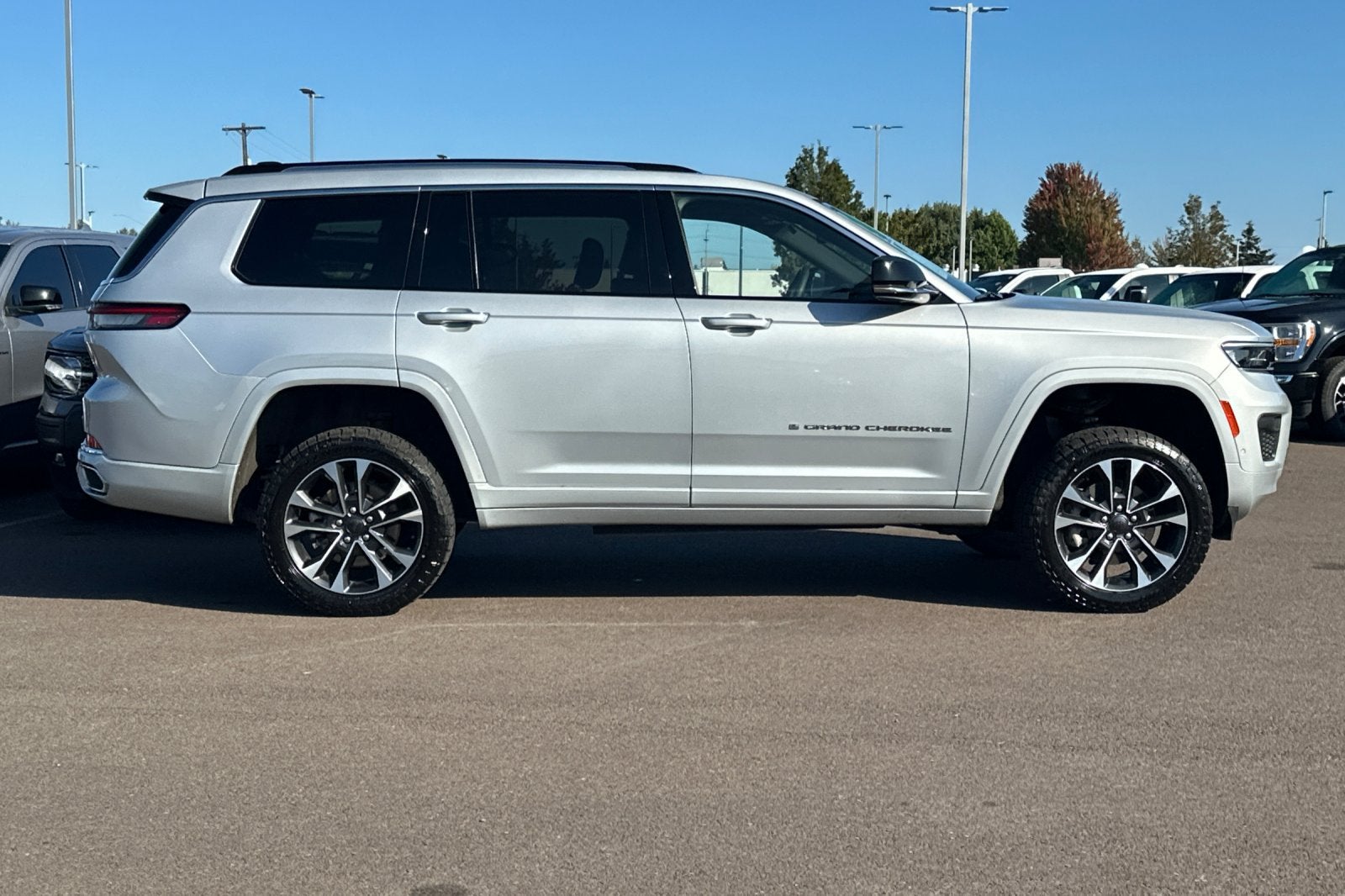 2023 Jeep Grand Cherokee L Overland