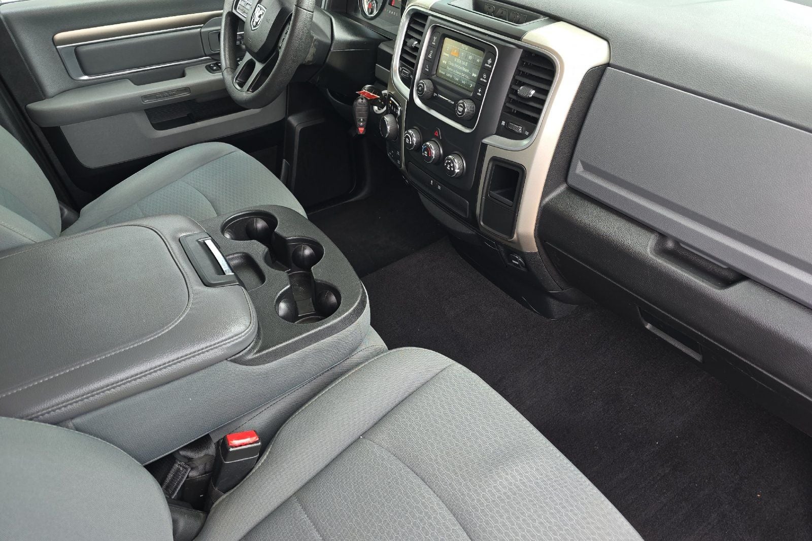 2018 RAM 1500 SLT