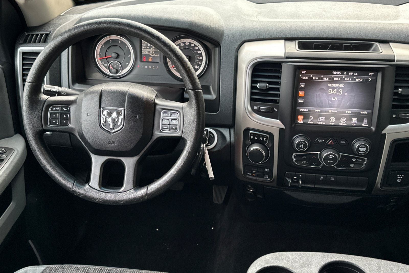 2017 RAM 1500 SLT