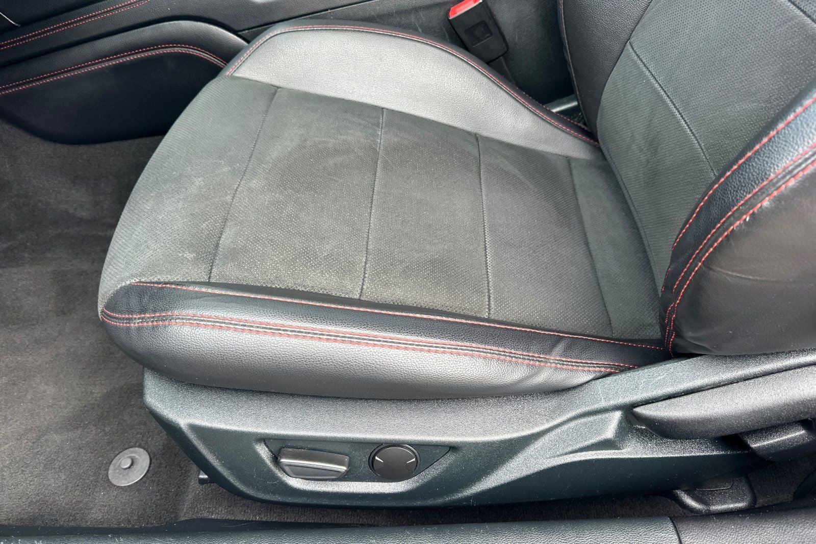 2023 Ford Mustang GT Premium