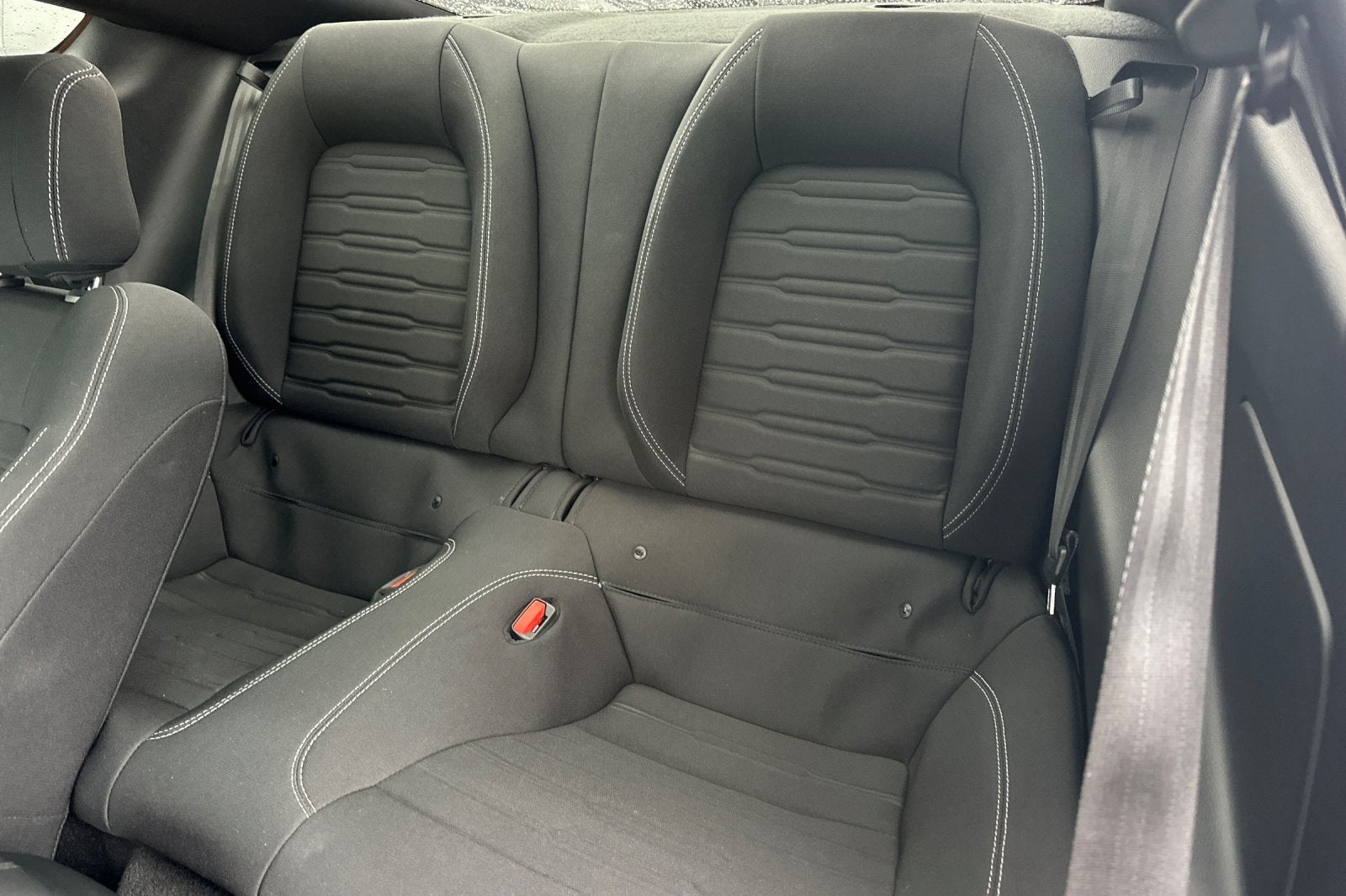 2022 Ford Mustang Mach 1