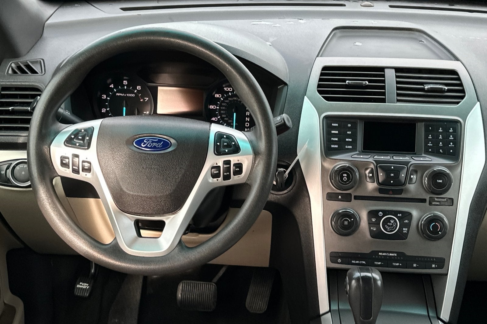 2015 Ford Explorer Base
