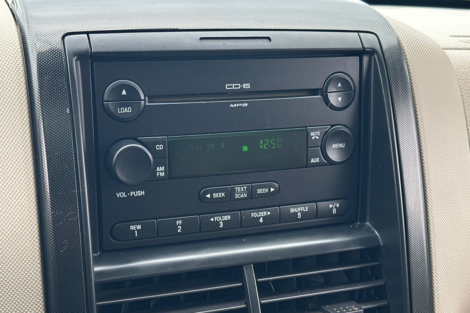 2006 Ford Explorer XLT 114 WB