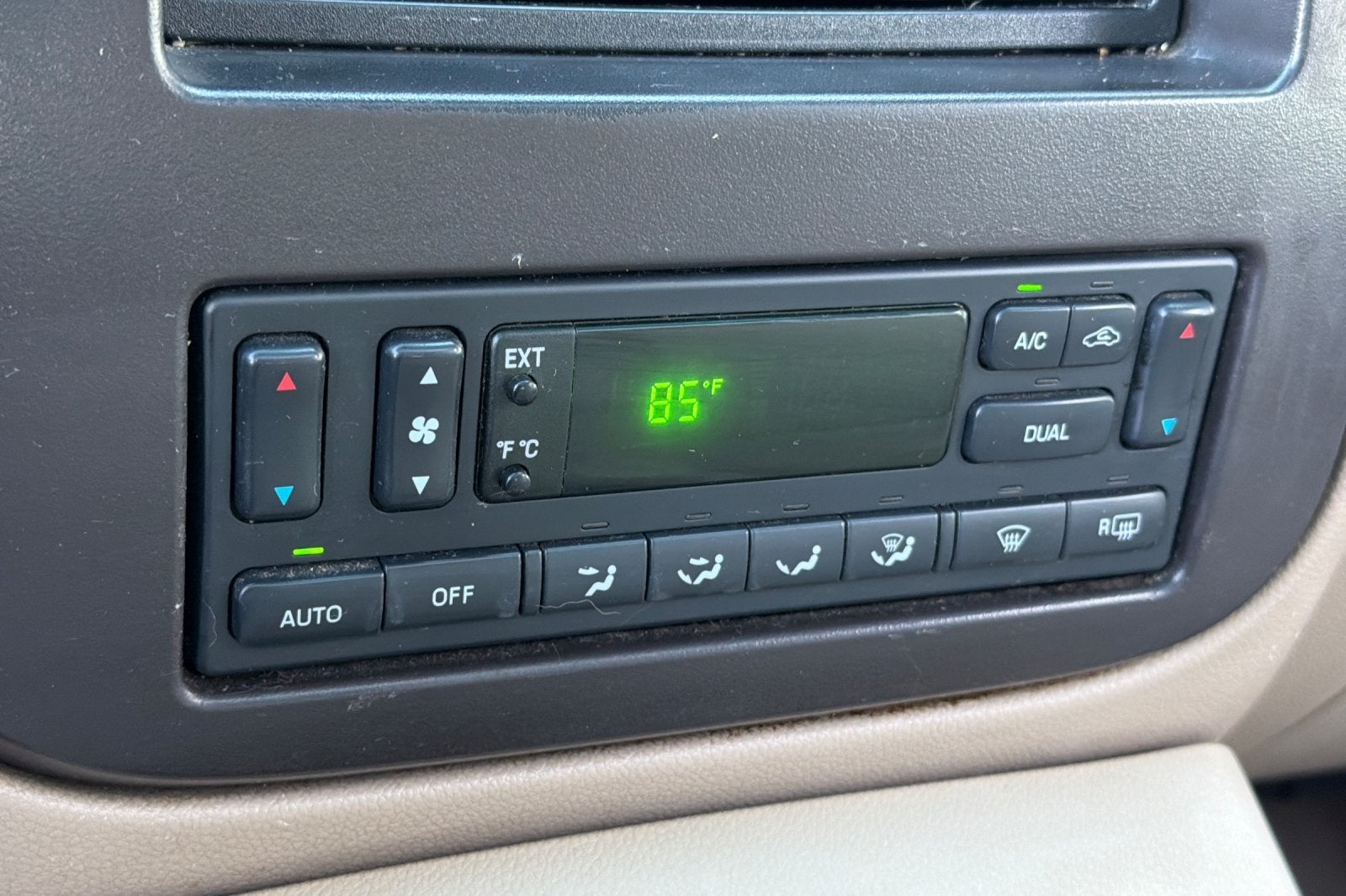 2003 Ford Expedition Eddie Bauer