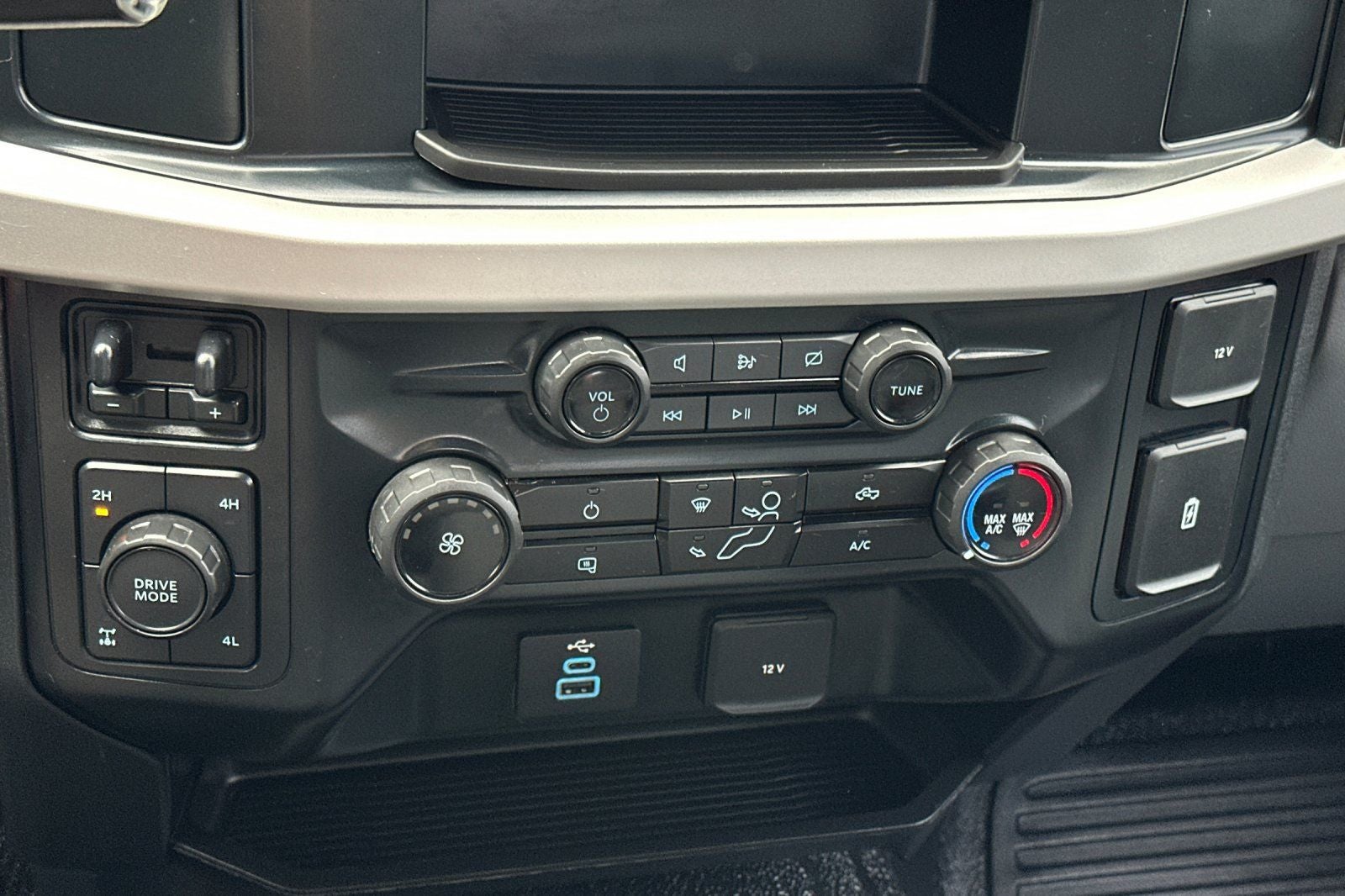 2024 Ford F-350SD XL