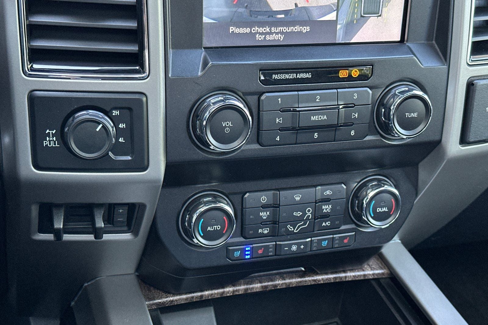 2019 Ford F-350SD Lariat