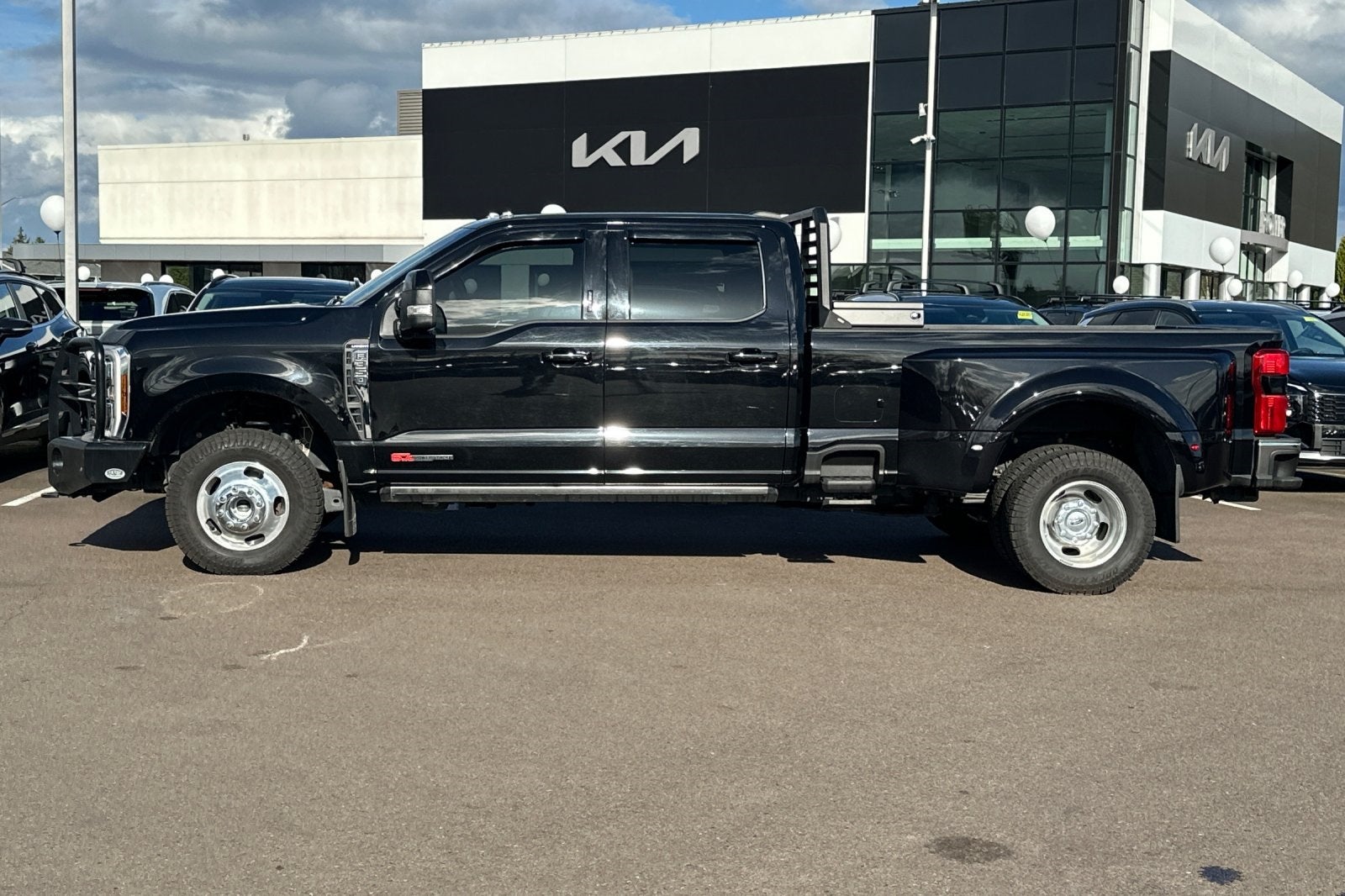 2024 Ford F-350SD Lariat