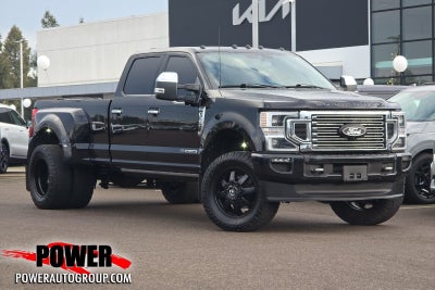 2022 Ford F-350SD Platinum