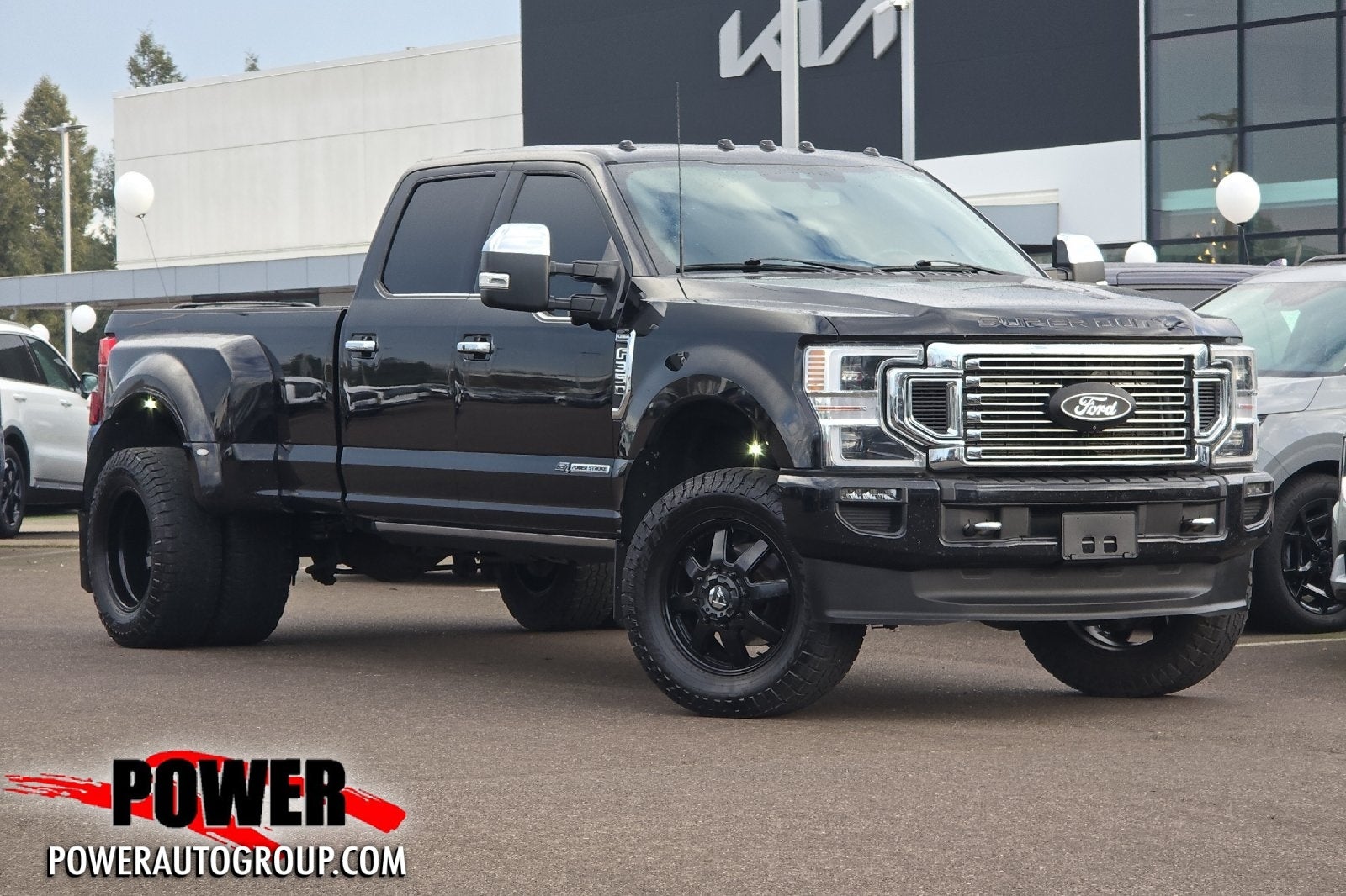 2022 Ford F-350SD Platinum