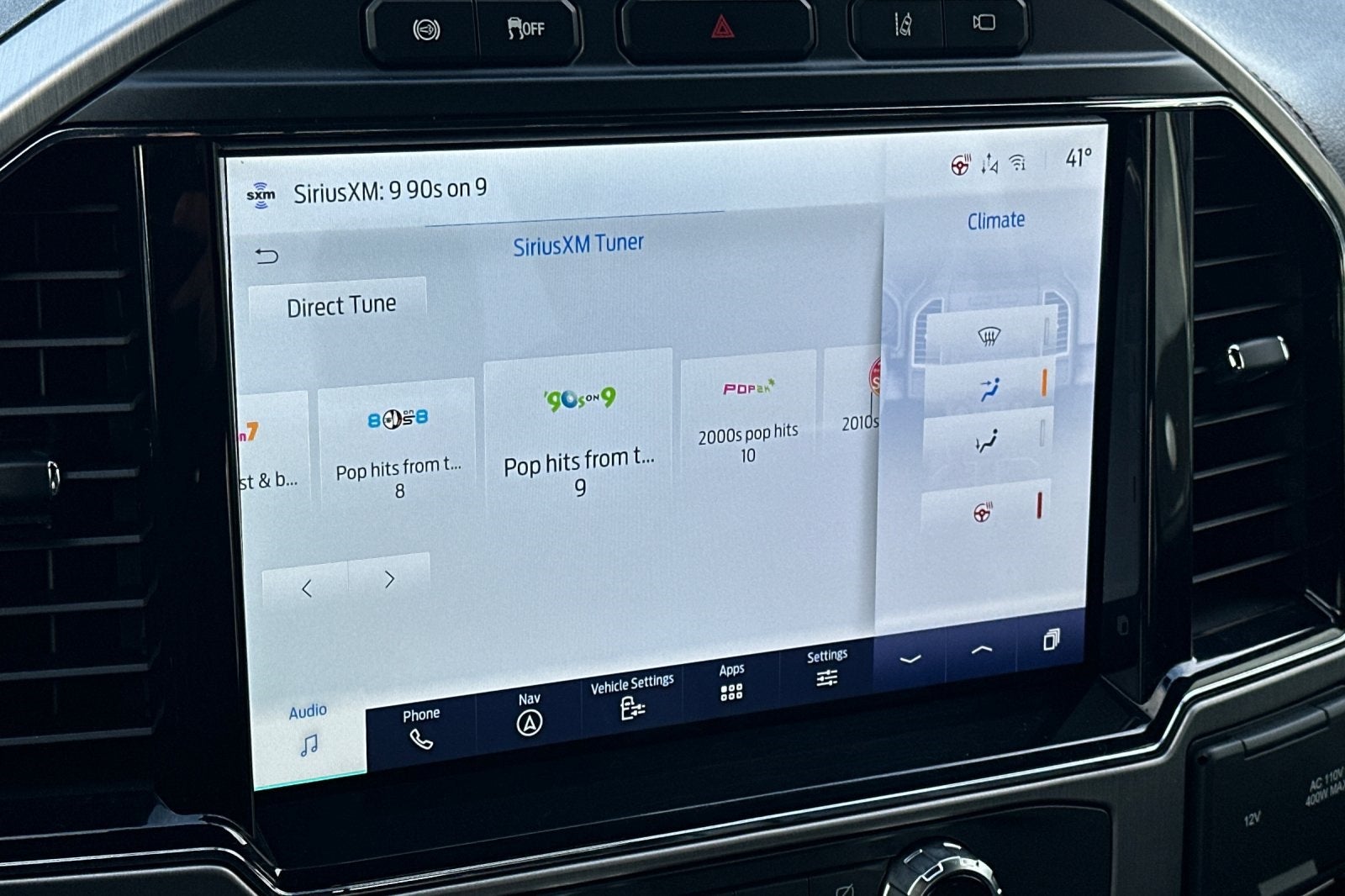 2022 Ford F-350SD Platinum