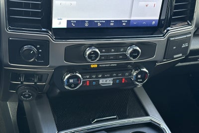 2022 Ford F-350SD Platinum