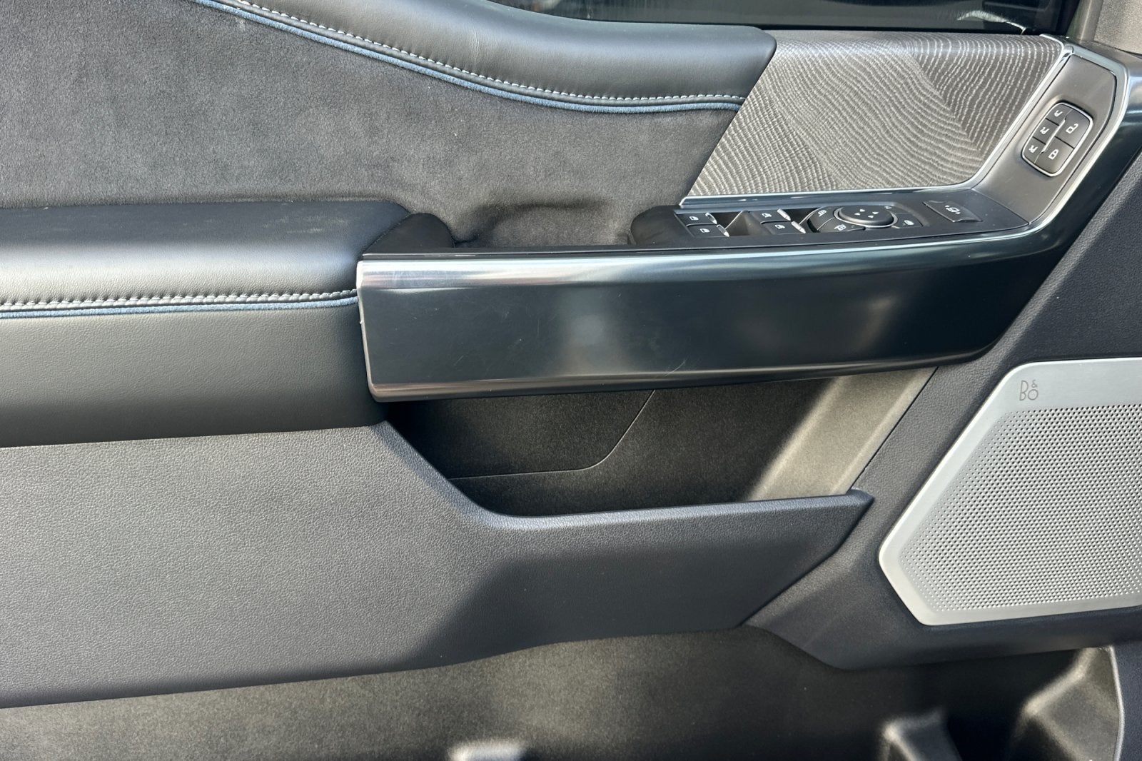 2025 Ford F-450SD Platinum