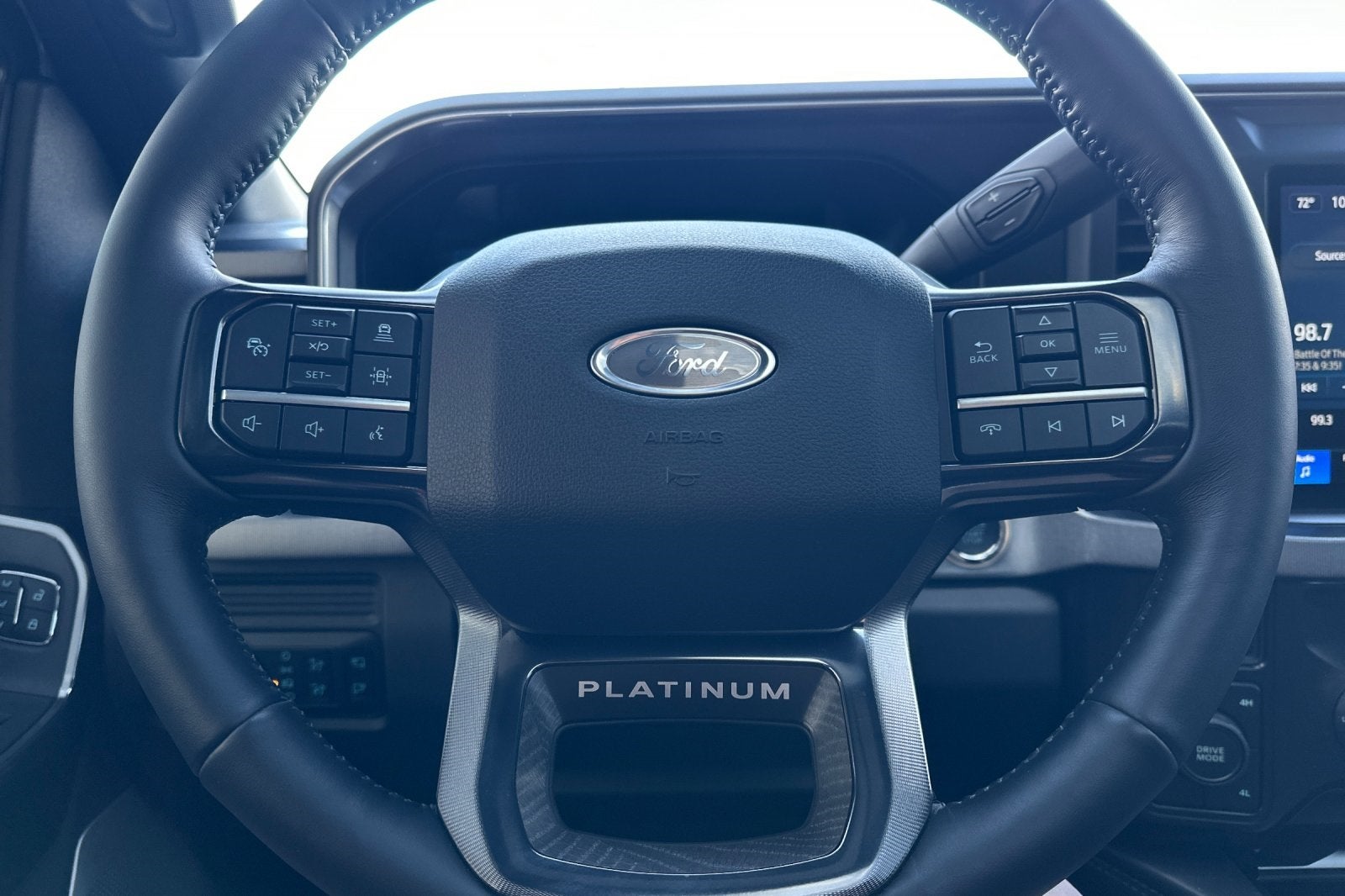 2025 Ford F-450SD Platinum
