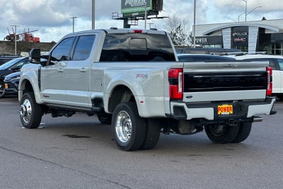 2025 Ford F-450SD Platinum