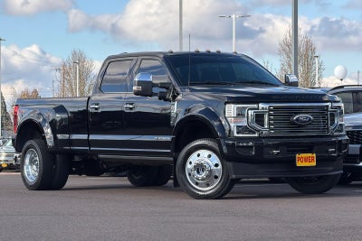 2022 Ford F-450SD Platinum