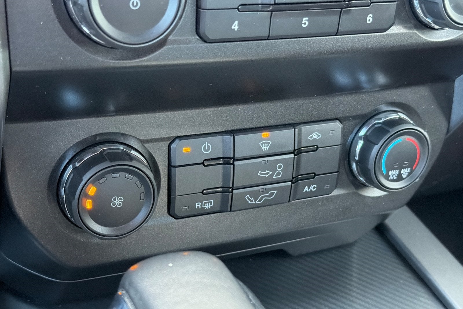 2020 Ford F-150 Base