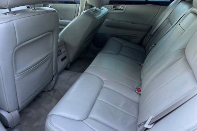 2010 Cadillac DTS Base