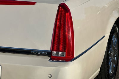2010 Cadillac DTS Base