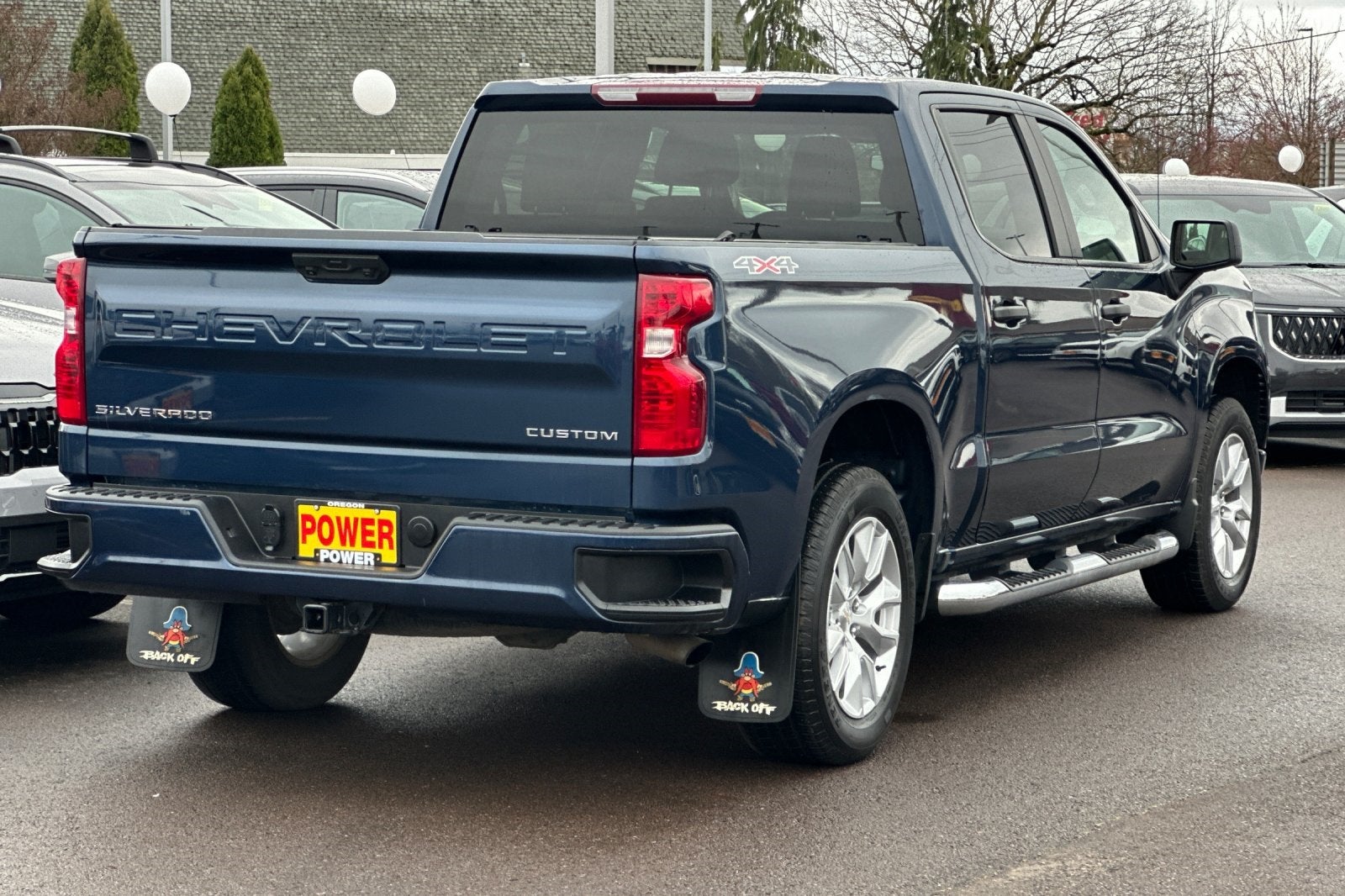 2022 Chevrolet Silverado 1500 Custom