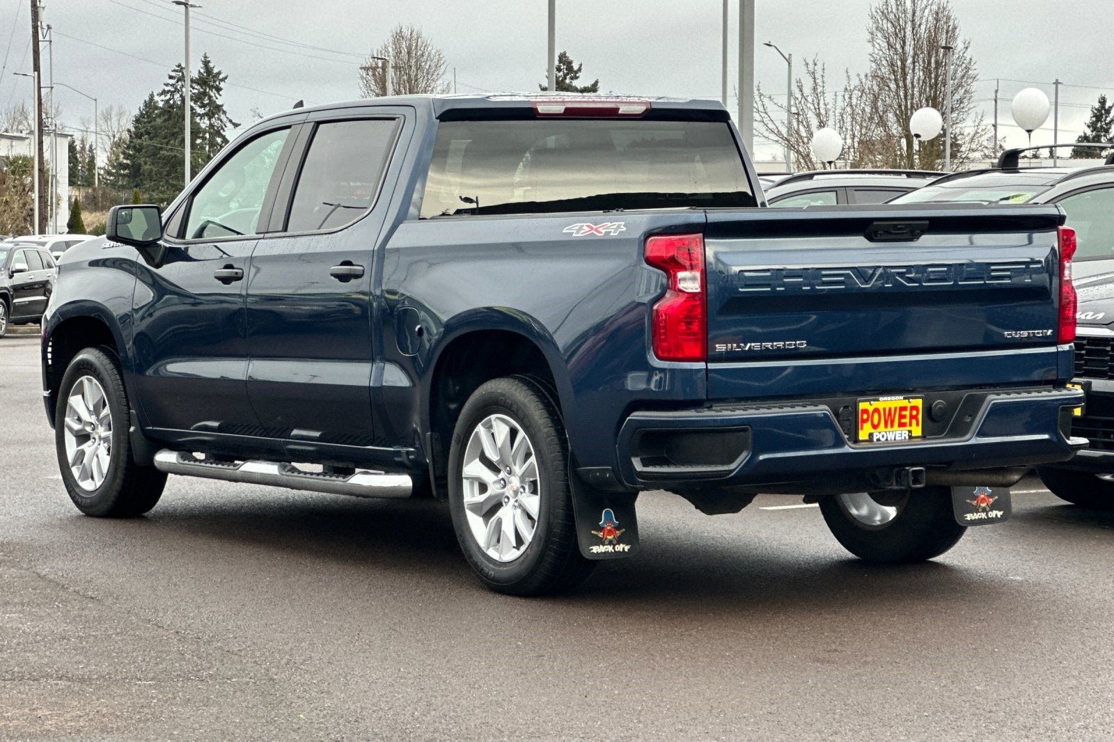 2022 Chevrolet Silverado 1500 Custom