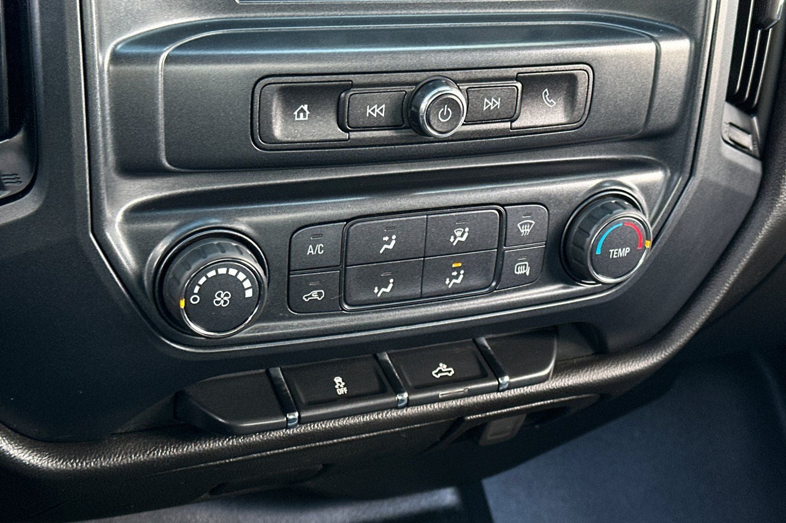 2018 Chevrolet Silverado 1500 WT