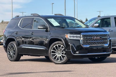 2023 GMC Acadia Denali