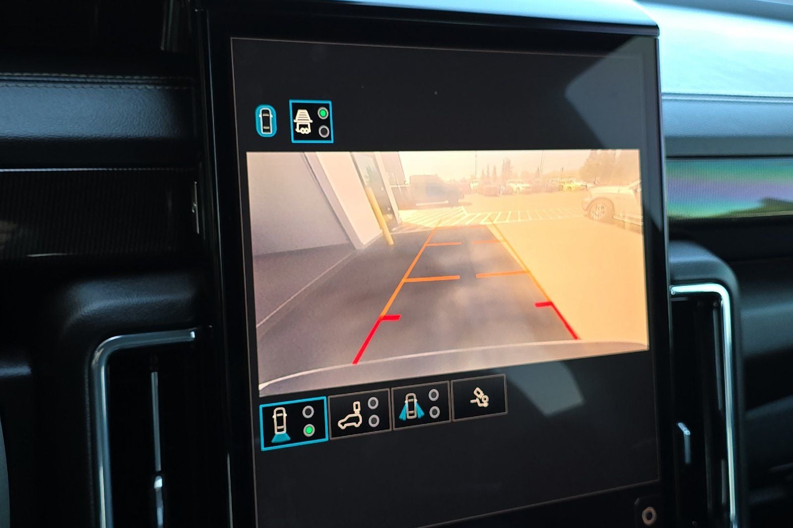 2025 GMC Yukon XL Elevation