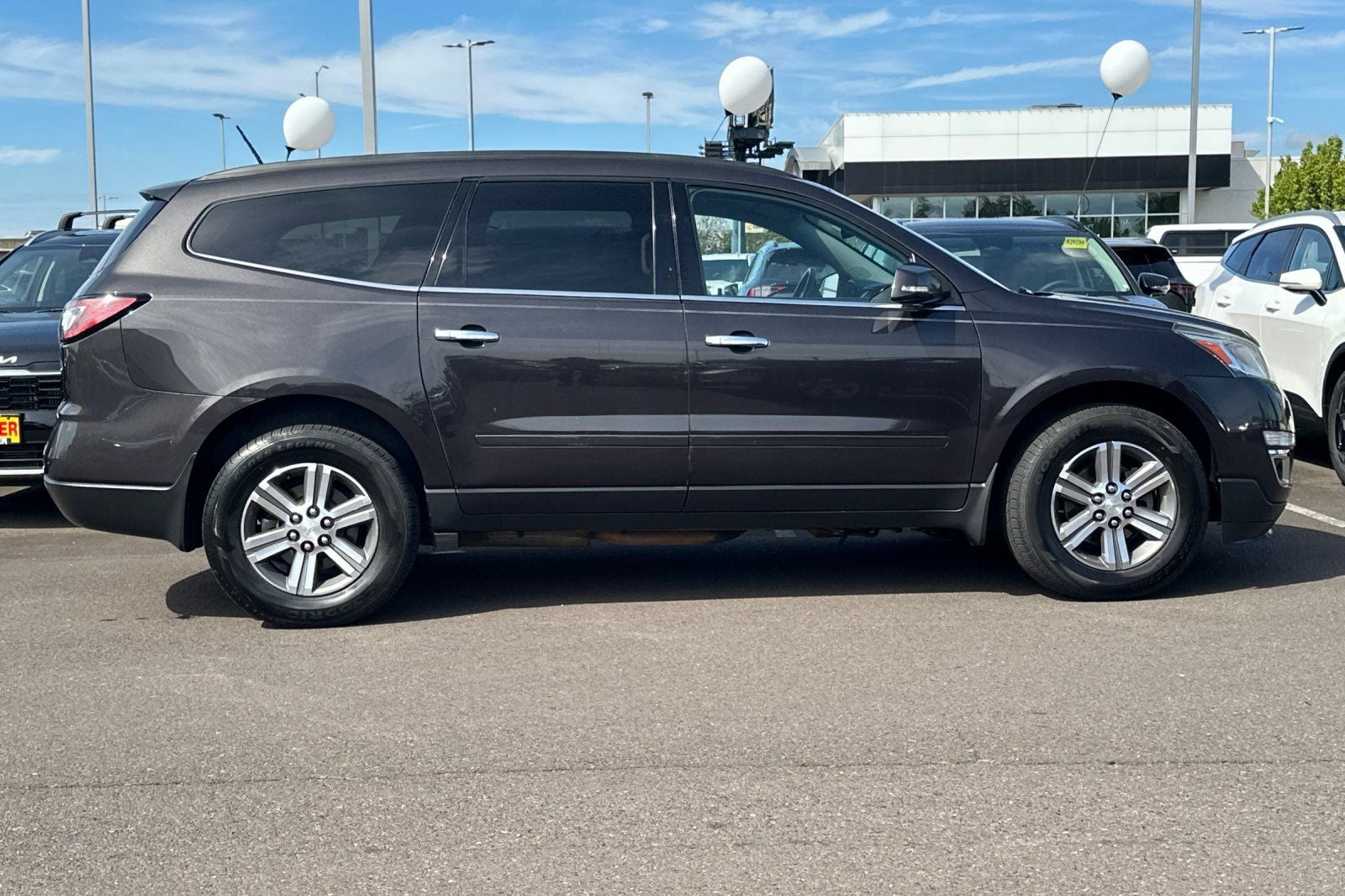 2017 Chevrolet Traverse 2LT 2LT