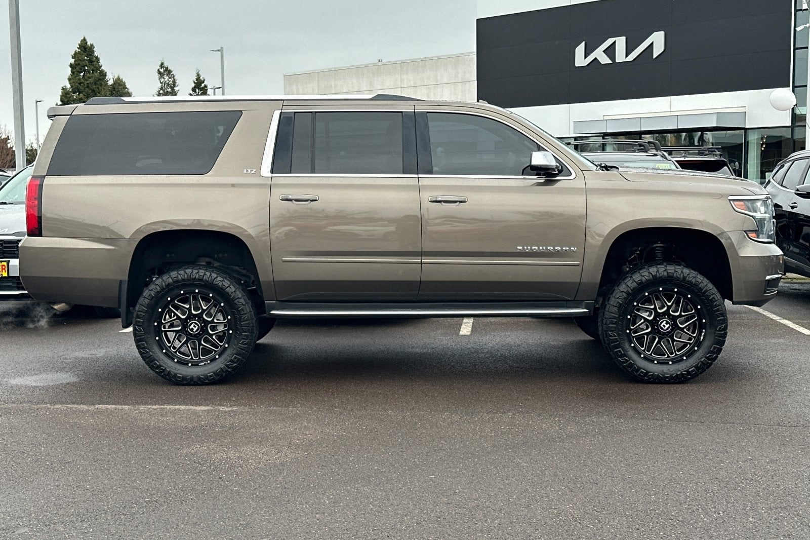 2016 Chevrolet Suburban LTZ