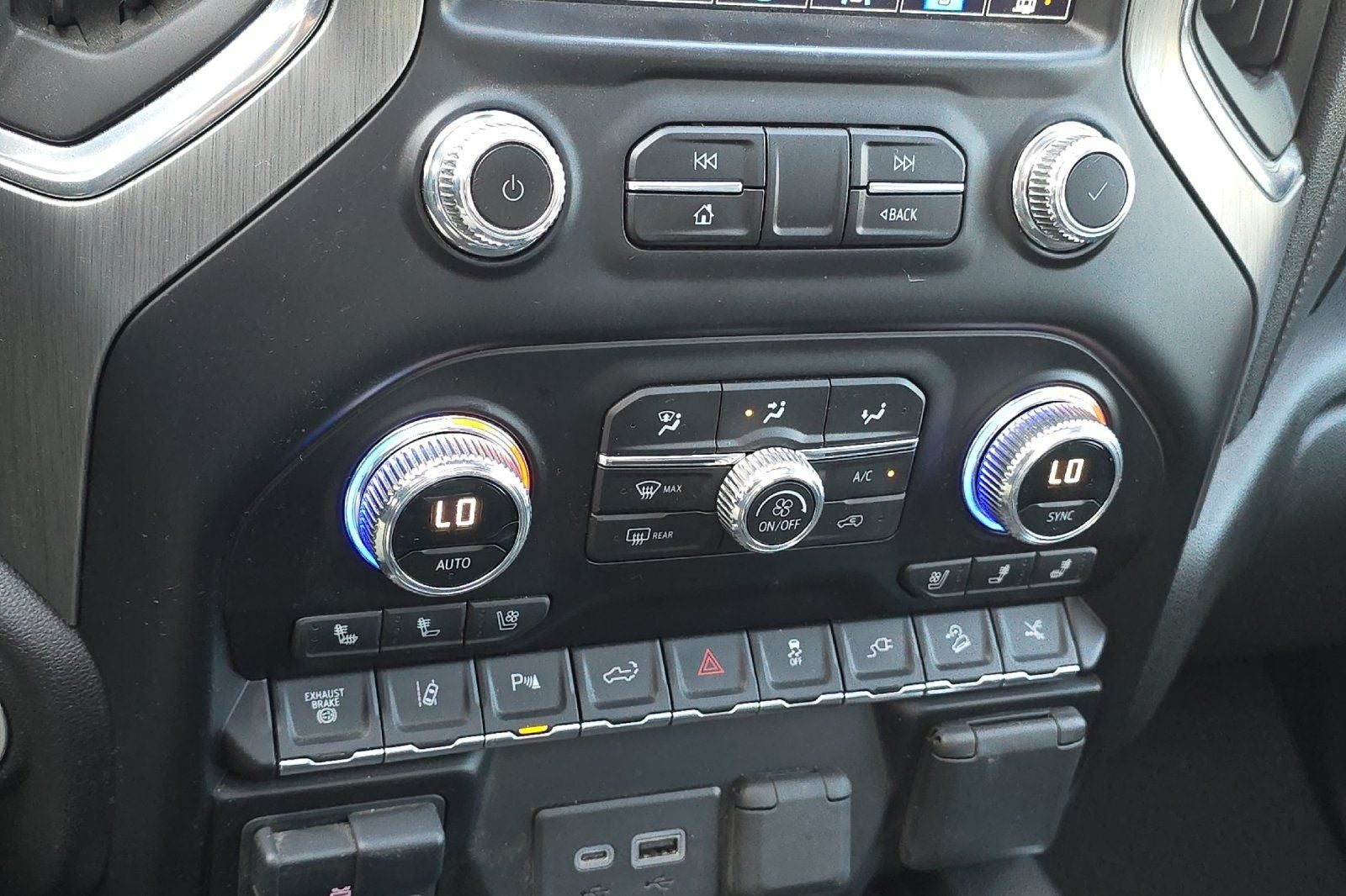 2023 GMC Sierra 3500HD Denali