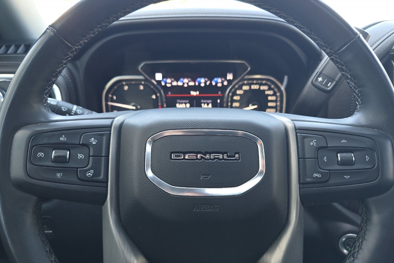 2023 GMC Sierra 3500HD Denali