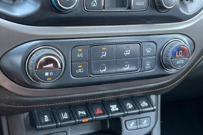 2022 GMC Canyon AT4 w/Cloth