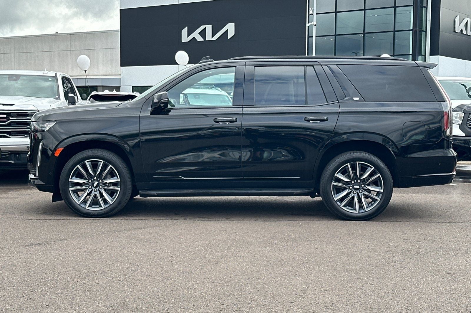 2022 Cadillac Escalade Sport
