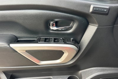 2017 Nissan Titan PRO-4X