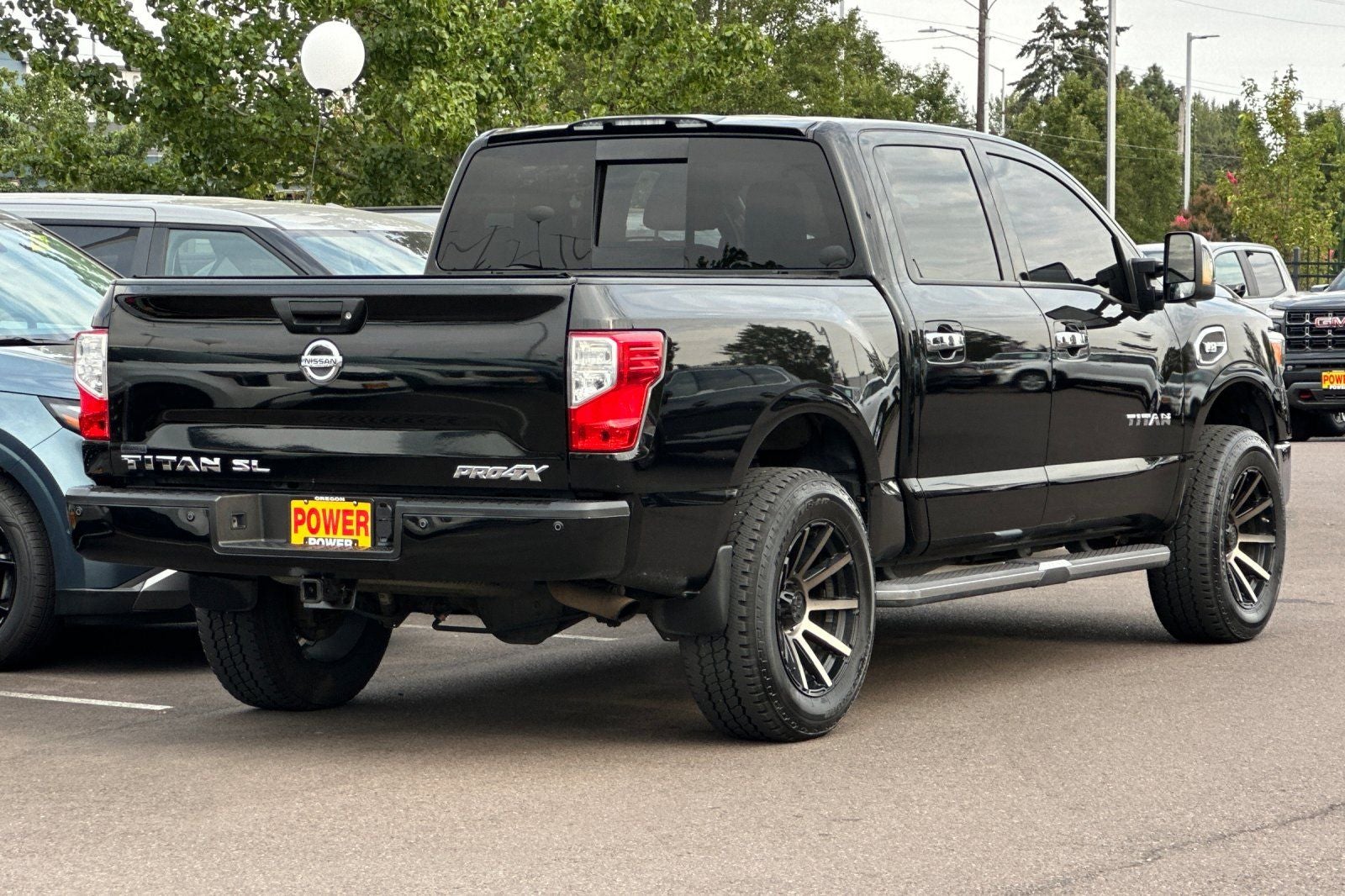 2017 Nissan Titan PRO-4X