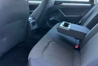 2018 Volkswagen Passat 2.0T S