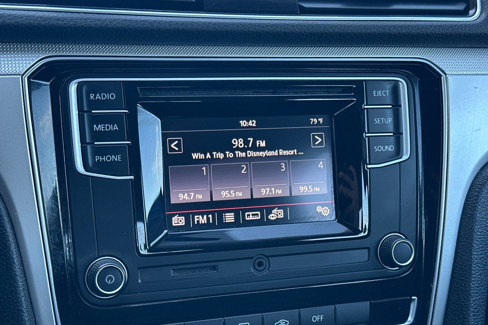 2018 Volkswagen Passat 2.0T S