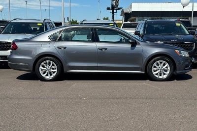 2018 Volkswagen Passat 2.0T S