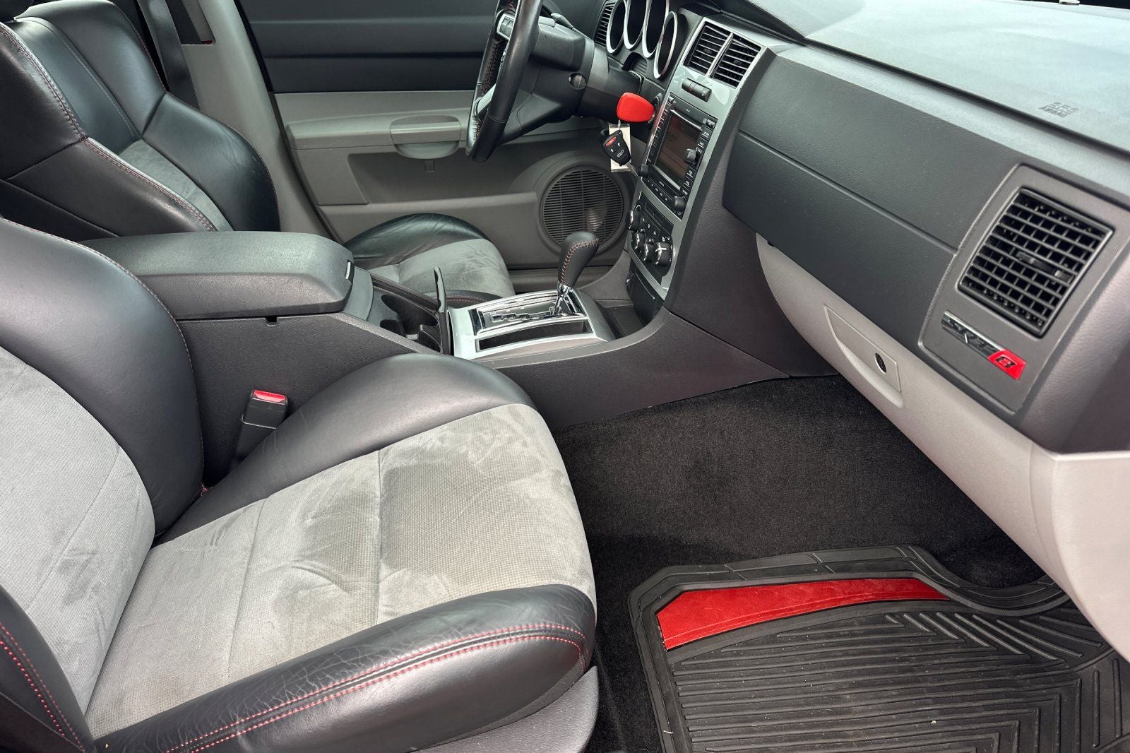 2007 Dodge Charger SRT8